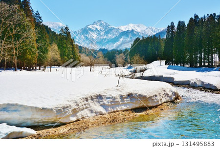 早春残雪の新潟県南魚沼市湯沢大源太川・大源山風景 早春残雪の新潟県南魚沼市湯沢大源太川・大源山風景 131495883