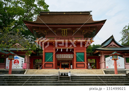 富士山本宮浅間大社の楼門 131499021