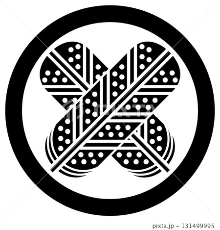 家紋です。高木家鷹の羽といいます。 131499995