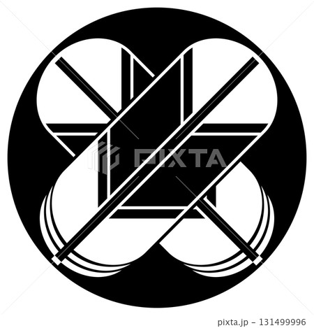 家紋です。柳井家鷹の羽といいます。 家紋です。柳井家鷹の羽といいます。 131499996