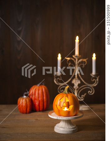 ハロウィンイメージ オバケカボチャとキャンドル ハロウィンイメージ オバケカボチャとキャンドル 131500999