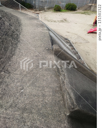 掩体壕　掩体壕跡　戦争遺構  (長崎県大村市／下原口公園) 131501522