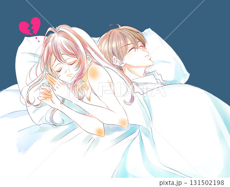 パートナーとの距離を悲しむ女性　涙　ベッド 131502198