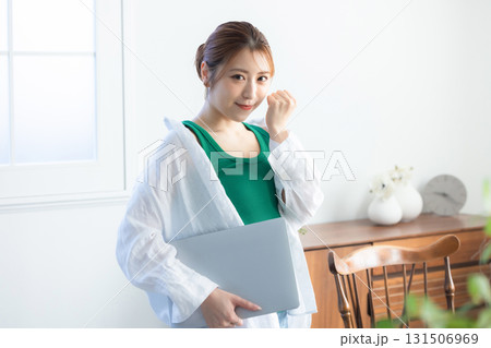 ビジネスウーマン 131506969