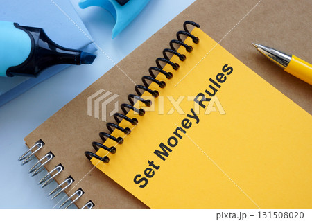 Notebook with phrase set money rules. Financial discipline. Notebook with phrase set money rules. Financial discipline. 131508020