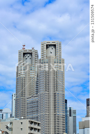 新宿新都心　都庁 超高層ビル群 131509574