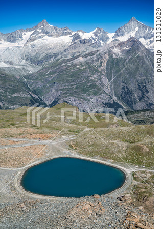 Alpine Lake Mountain Panorama 131511029