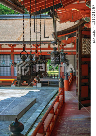 奈良 談山神社 拝殿の吊燈籠 奈良 談山神社 拝殿の吊燈籠 131521567