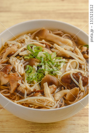 秋の味覚 キノコ蕎麦 秋の味覚 キノコ蕎麦 131521812