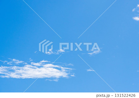 夏の空　澄んだ青空と雲251 131522426