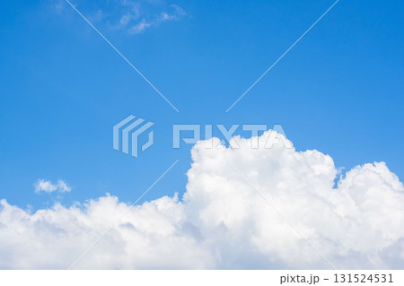 夏の青空と日差しに輝く夏の雲62 夏の青空と日差しに輝く夏の雲62 131524531