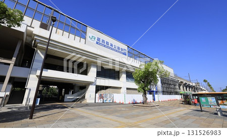 JR京葉線の葛西臨海公園駅 131526983