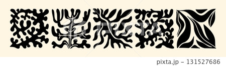 Underwater vegetation with coral and seaweed 131527686