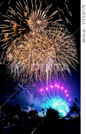 花火大会　打ち上げ花火 131530176