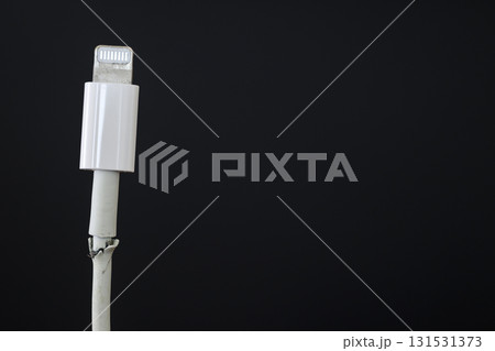 断線したケーブル 131531373