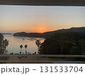 海に沈む夕日 131533704