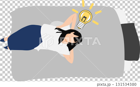 アイデアが閃くビジネスウーマンのイラスト	 131534380