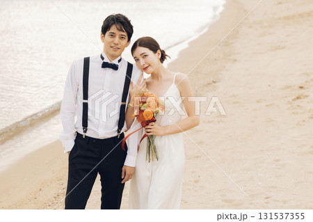 海辺のウェディングフォト 131537355