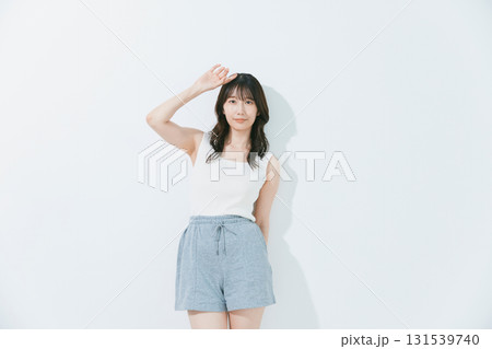 ビューティーイメージ 若い女性のポートレート ビューティーイメージ 若い女性のポートレート 131539740