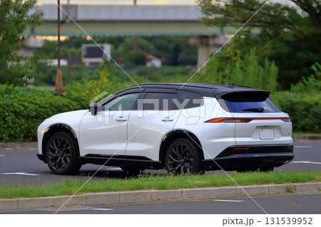 国産SUVワゴン イメージ 国産SUVワゴン イメージ 131539952