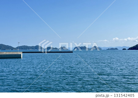 道の駅センザキッチンから日本海の青海島を望む 道の駅センザキッチンから日本海の青海島を望む 131542405