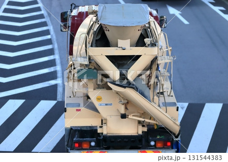 アジテータトラック（コンクリートミキサー車） イメージ 131544383