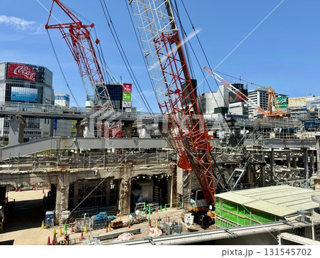 再開発工事が進む2025年の渋谷 再開発工事が進む2025年の渋谷 131545702