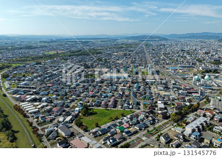 無加川と北見市街の空撮写真（北海道） 131545776