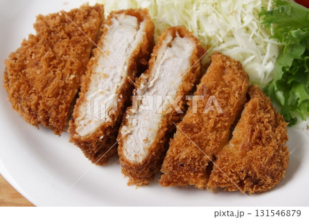 とんかつ三元豚 131546879