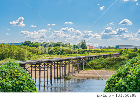 木津川風景 上津屋橋(流れ橋) 京都府八幡市 木津川風景 上津屋橋(流れ橋) 京都府八幡市 131550299