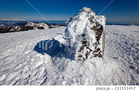 厳冬の八ヶ岳連峰・硫黄岳山頂の風景 厳冬の八ヶ岳連峰・硫黄岳山頂の風景 131551457