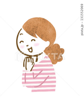 何かを見て手を合わせて喜んでいる女性の上半身手描きイラスト 何かを見て手を合わせて喜んでいる女性の上半身手描きイラスト 131552069