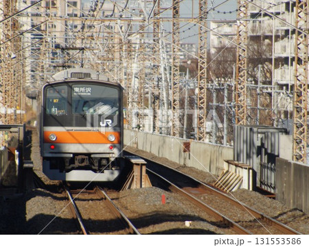 武蔵野線　205系（廃車）新松戸駅付近 131553586