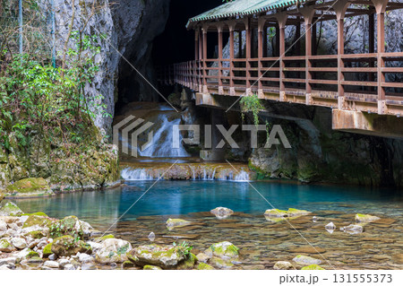 日本三大鍾乳洞 山口県美祢市 秋芳洞 入口 日本三大鍾乳洞 山口県美祢市 秋芳洞 入口 131555373