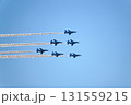 青空を飛行するブルーインパルス 131559215