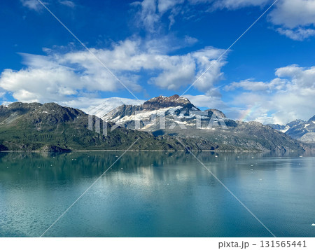 グレイシャーベイ国立公園、ジョンズホプキンス海峡の入り口付近、世界遺産、2025年8月下旬撮影 グレイシャーベイ国立公園、ジョンズホプキンス海峡の入り口付近、世界遺産、2025年8月下旬撮影 131565441