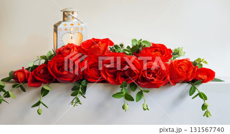 Bouquet of red roses on the table 131567740