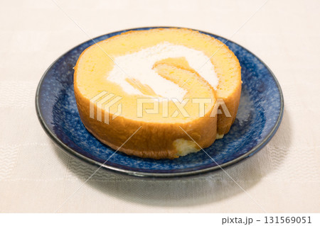 ロールケーキ ロールケーキ 131569051
