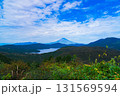 箱根から見える富士山と蘆ノ湖 131569594