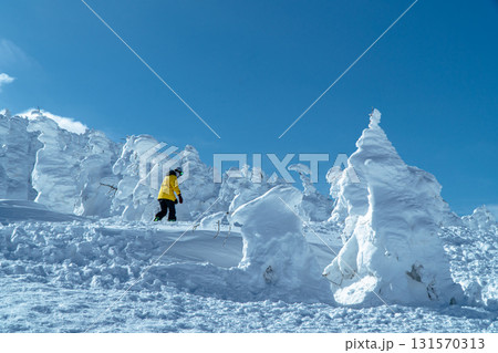 Winter adventure among snow monsters at Mt. Zao Winter adventure among snow monsters at Mt. Zao 131570313