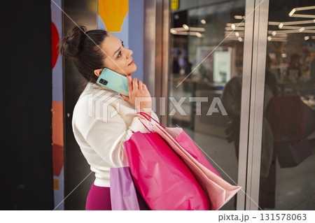 Shopping adventure in the city center during a sunny afternoon 131578063