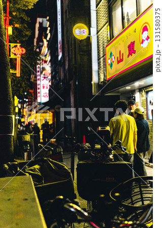 横浜中華街 夜の賑わい 横浜中華街 夜の賑わい 131580375