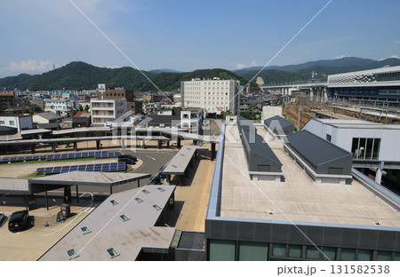 ハピラインふくい　敦賀駅の構内全景 131582538