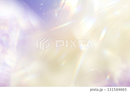 キラキラと輝くプリズムライト背景 キラキラと輝くプリズムライト背景 131584665
