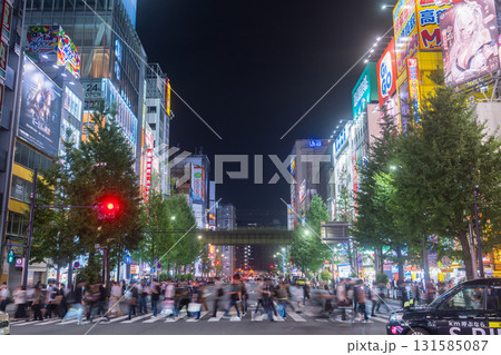 《東京都》秋葉原電気街・都市夜景 《東京都》秋葉原電気街・都市夜景 131585087