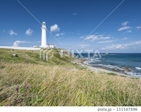 秋晴れの尻屋埼灯台　青森県東通村　9月末 131587896
