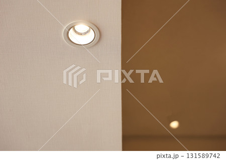 シンプルで美しいうウオールライト シンプルで美しいうウオールライト 131589742