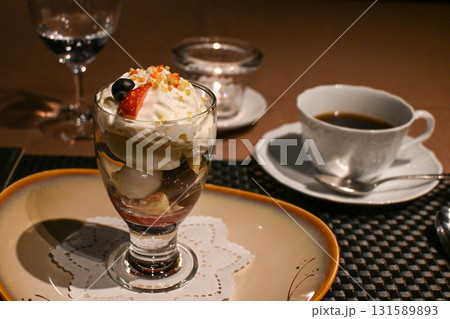 もいわ山ロープウェイ 展望台レストラン 夜景 夜パフェ もいわ山ロープウェイ 展望台レストラン 夜景 夜パフェ 131589893