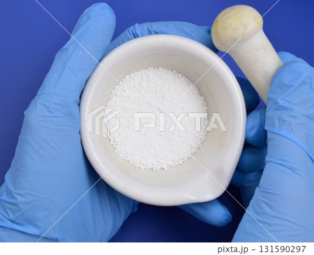 Sebacic acid is a naturally occurring dicarboxylic acid. Sebacic acid is a naturally occurring dicarboxylic acid. 131590297