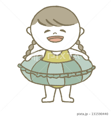 浮き輪を持った水着の子供 131590440